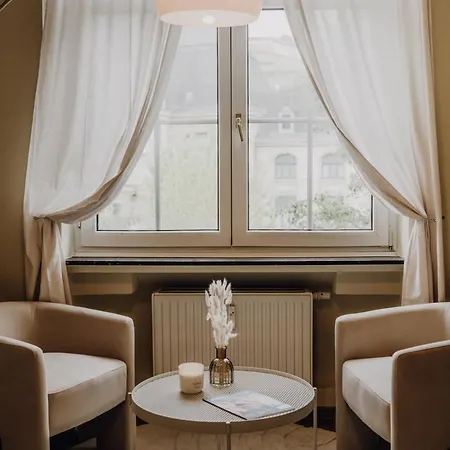 Llr Design - Soleil Blanc Im Zentrum Von Koblenz