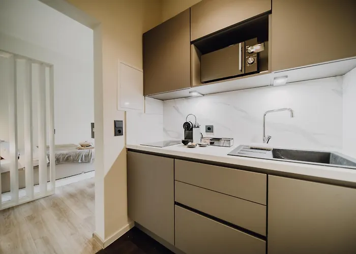 Llr Design - Soleil Blanc Im Zentrum Von Κόμπλεντς